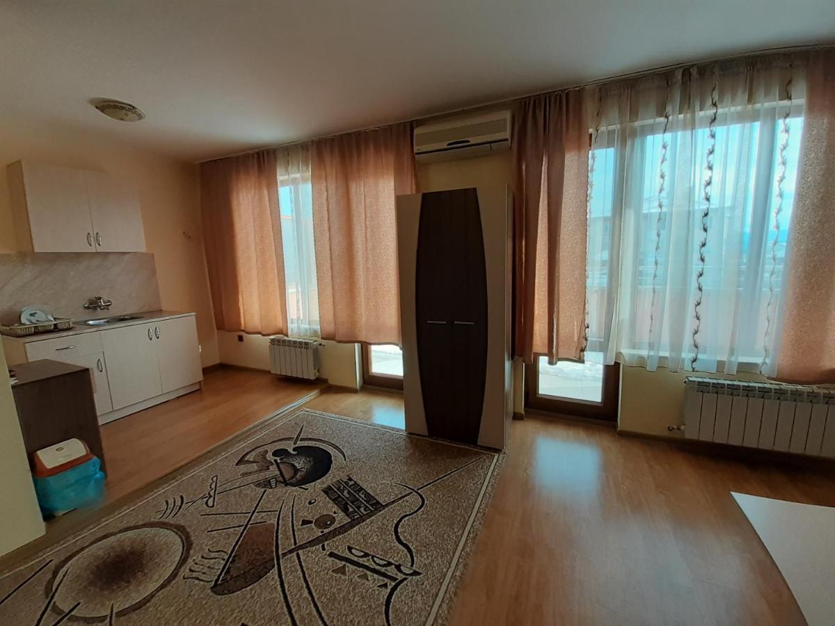 Gelov Hotel Берковиця Екстер'єр фото