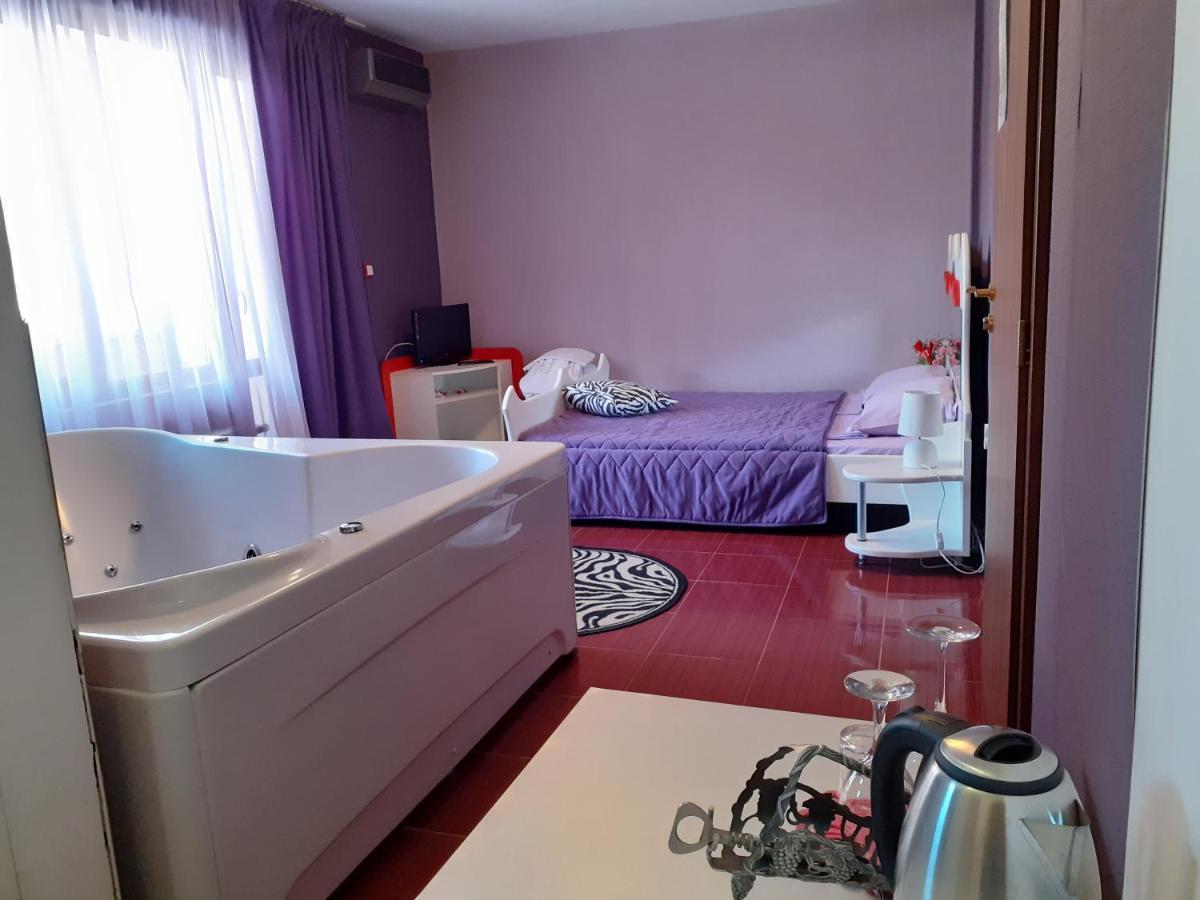 Gelov Hotel Берковиця Екстер'єр фото