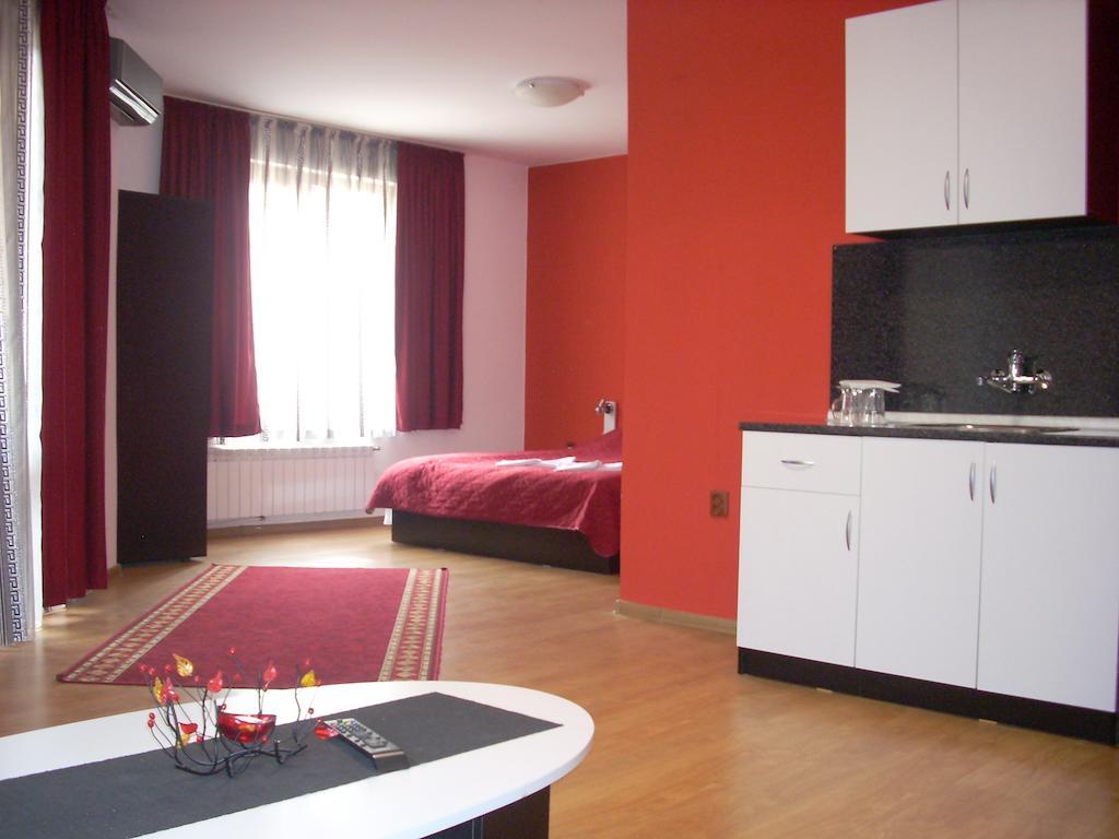 Gelov Hotel Берковиця Номер фото